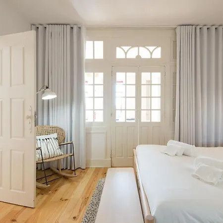 Apartamento Lovelystay - Martires Boutique Flat