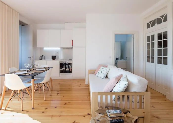 Lovelystay - Martires Boutique Flat *