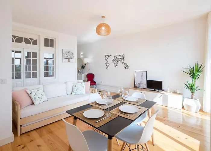 Lovelystay - Martires Boutique Flat Daire