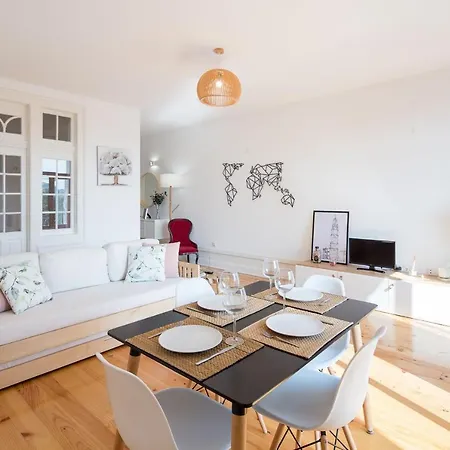 Lovelystay - Martires Boutique Flat Apartamento